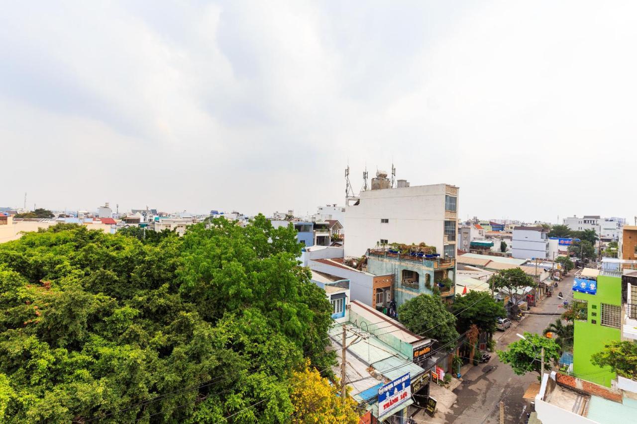 Oyo 424 Minh Anh Hotel Хошимін Екстер'єр фото
